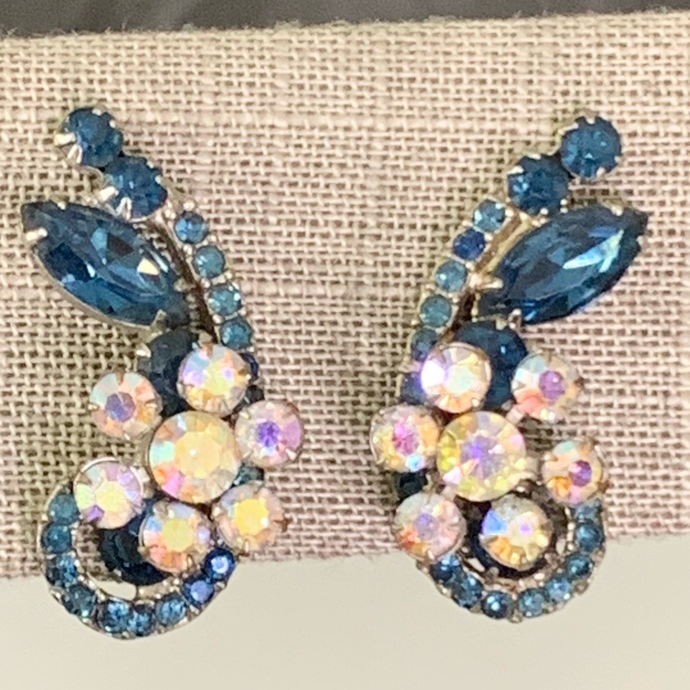 VTG Juliana Delizza & Elster Aurora Borealis & Blue AB Crystals Rhinestone Earri